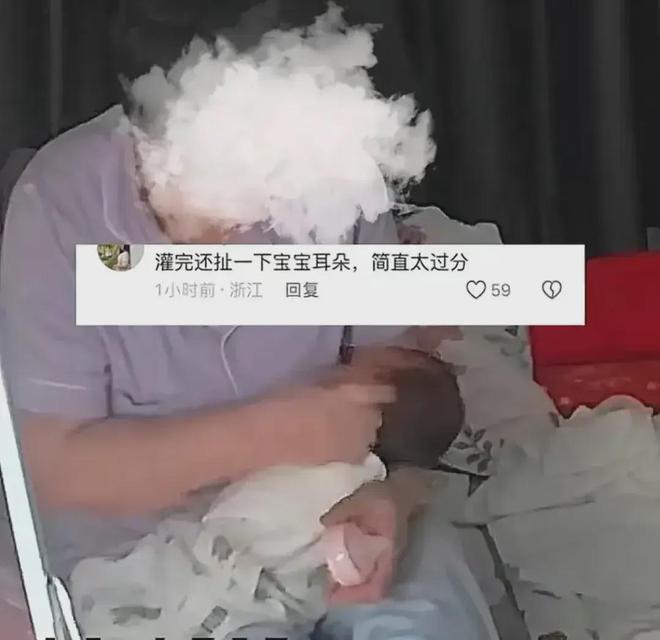 多米体育愤怒！月嫂利用宝妈上厕所时间强行给婴儿灌奶婴儿才9天！(图6)